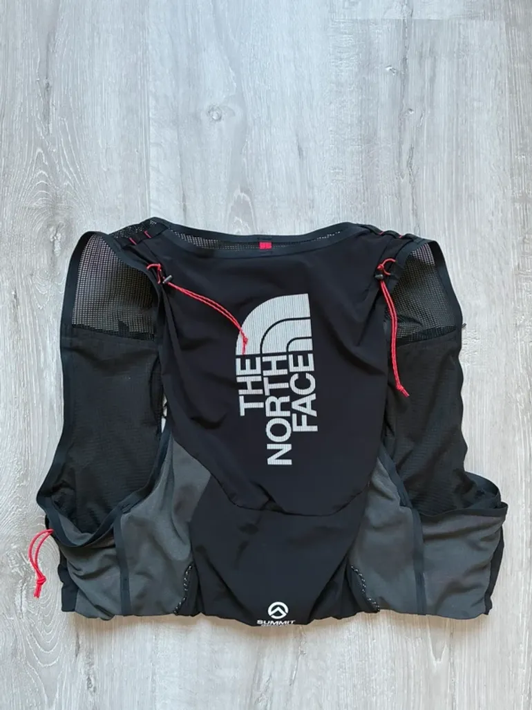 The North Face Summit Run 10L bike usato — immagine 2 di 6