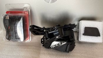 Brugt Sram RED XPLR eTap AXS D1 Rear Derailleur Drivetrain & Pedals