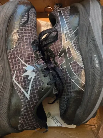 Gebrauchtes Asics Gel Trabuco Max 3 Running Shoes