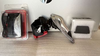 Brugt Sram RED eTap AXS D1 Front Derailleur Drivetrain & Pedals