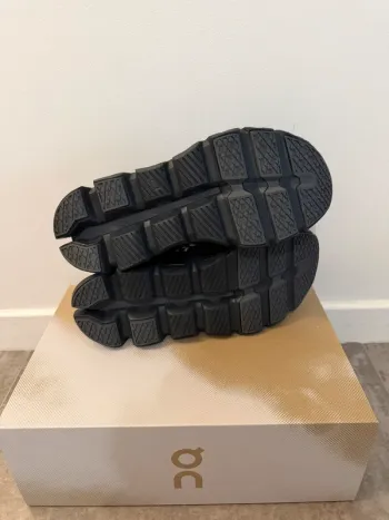 Used On Running Cloudswift 4 bike — image 6 of 8