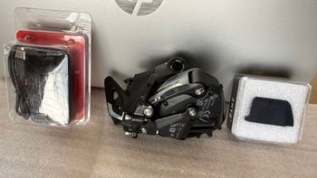 Brugt Sram Force eTap AXS D2 Rear Derailleur Drivetrain & Pedals