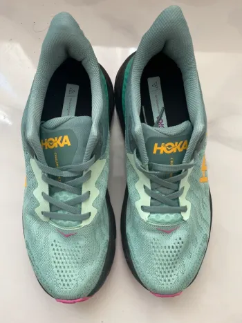 Hoka Challenger 7 bike usato — immagine 2 di 6