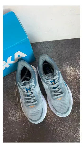 Hoka Running Shoes Size 44.5 bike de segunda mano — imagen 3 de 5