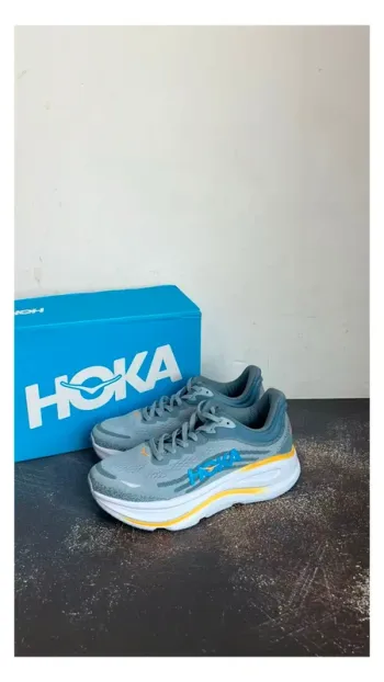 Hoka Running Shoes Size 44.5 Running Shoes d'occasion