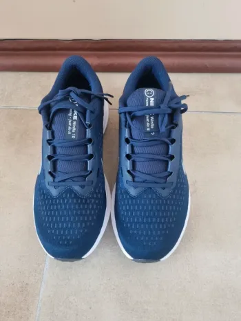 Nike Winflo 10 Running Shoes usato