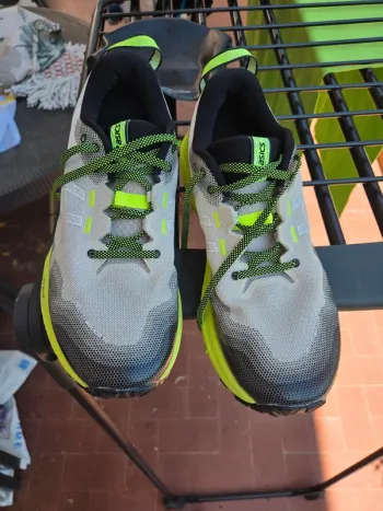 Used Asics Trabuco 12 bike — image 2 of 4