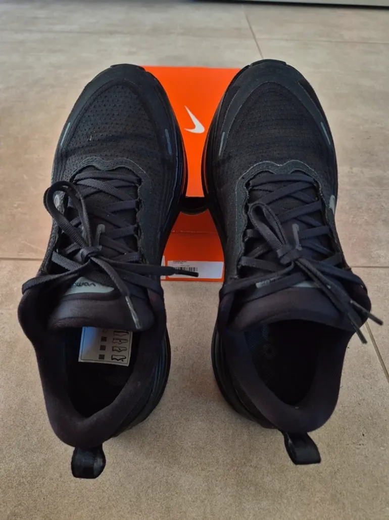 Nike Vomero Plus bike usato — immagine 9 di 13