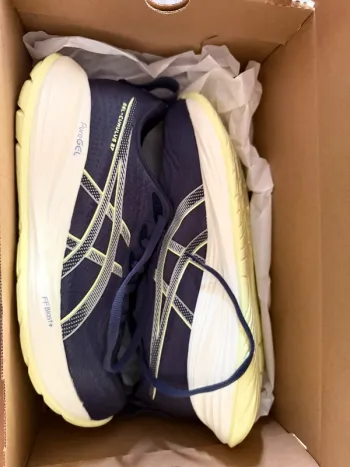 Asics Gel-Cumulus 27 bike usato — immagine 2 di 7