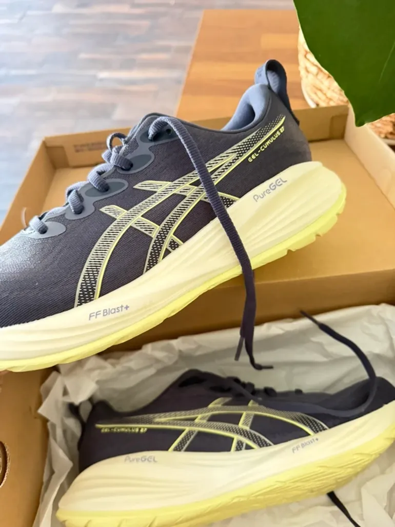 Asics Gel-Cumulus 27 bike usato — immagine 6 di 7
