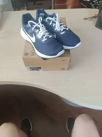 Tweedehands Nike Schuhe Running Shoes