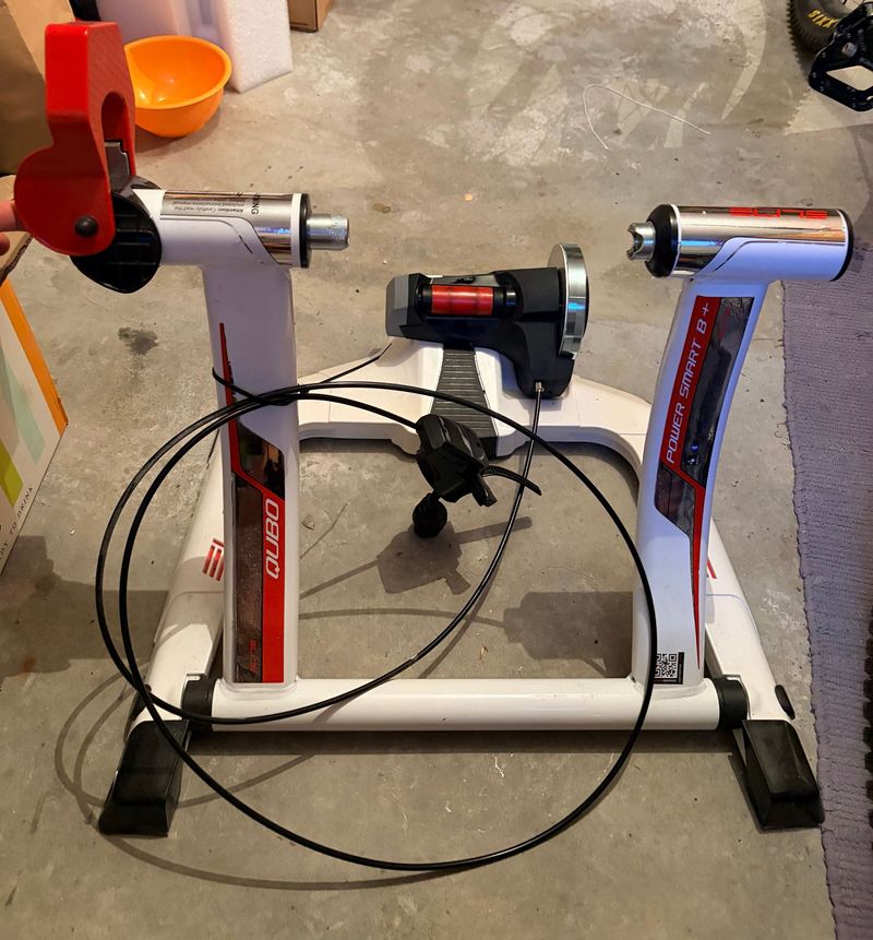 Używany Elite Qubo Power Mag Smart B+ Trainer 2024 Cycling Accessories