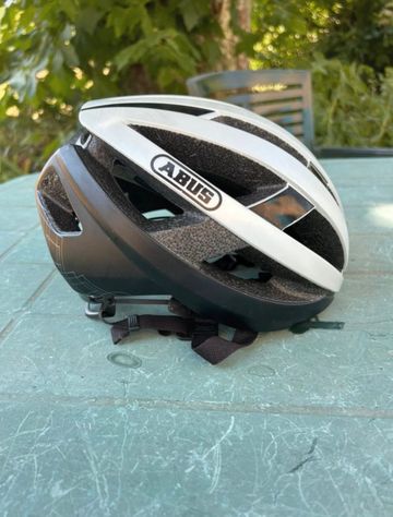 Used ABUS Casque Helmet bike — image 2 of 5