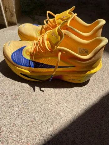 Nike Zoom Fly 6 bike usato — immagine 2 di 3