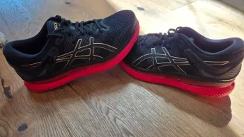 Used Asics MetaRide Running Shoes
