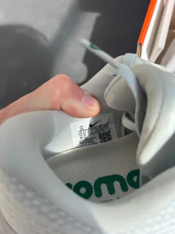 Nike Vomero Plus bike usato — immagine 7 di 9