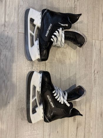 Used Bauer Supreme Shadow Skates 2025 Hockey