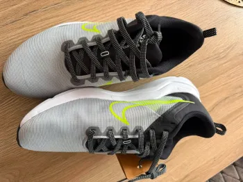 Nike Running shoes bike usato — immagine 6 di 7