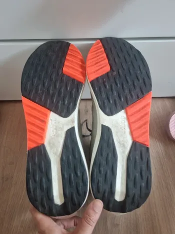 Used Adidas Avryn bike — image 3 of 5