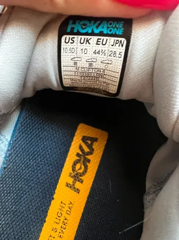 Used Hoka Clifton 8 bike — image 14 of 14