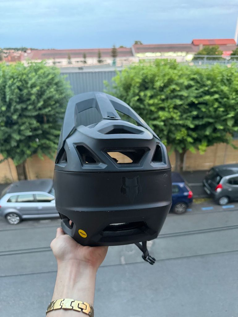 Tweedehands Fox Proframe Helmet 2023 bike — afbeelding 3 van 7