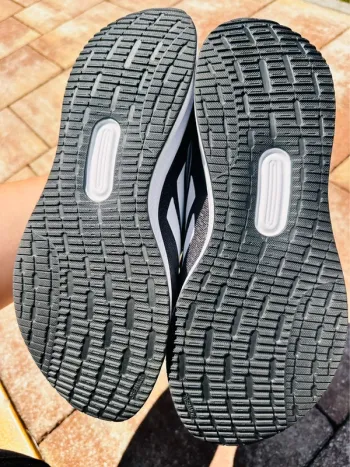 Brugt Adidas Laufschuhe bike — billede 4 af 5