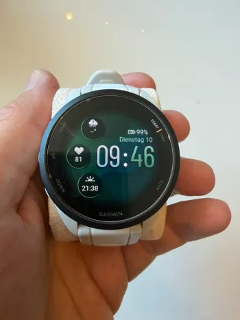Tweedehands Garmin Forerunner 165 Electronics