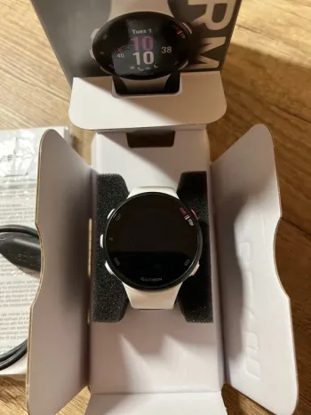 Tweedehands Garmin Forerunner 45S bike — afbeelding 2 van 6