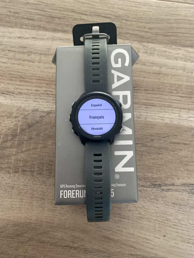 Used Garmin Forerunner 245 Electronics