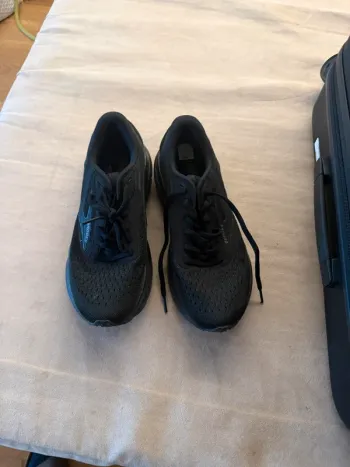 Gebrauchtes Brooks Adrenaline GTS 24 Running Shoes