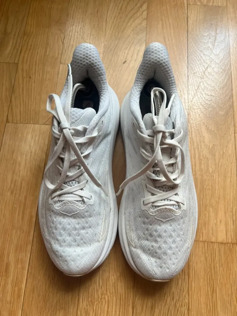 Used Hoka Clifton 9 bike — image 7 of 15