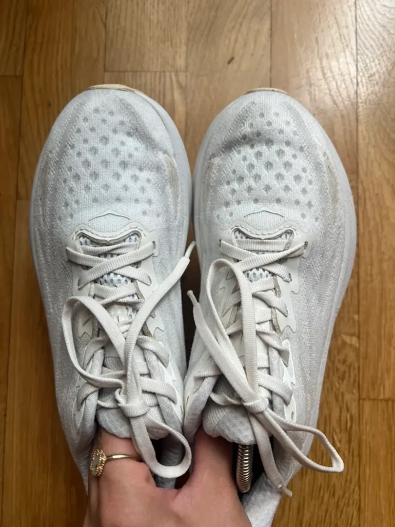 Used Hoka Clifton 9 bike — image 4 of 15