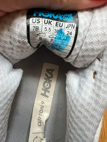 Used Hoka Clifton 9 bike — image 15 of 15