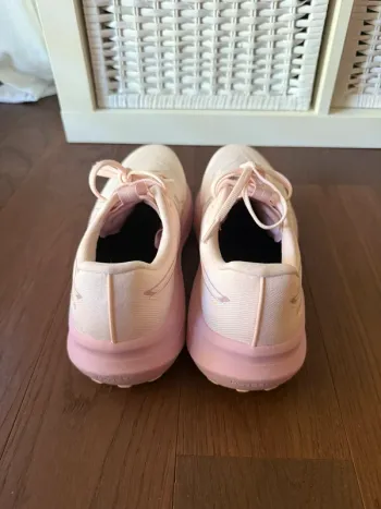 Used Asics GT2000 14 bike — image 2 of 11