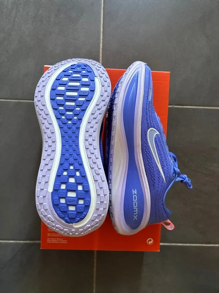 Used Nike Vomero Plus bike — image 3 of 8