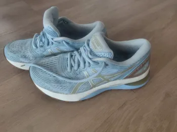 Gebrauchtes Asics Gel Nimbus 21 Running Shoes