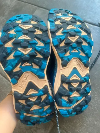Used Hoka Torrent 2 bike — image 7 of 8