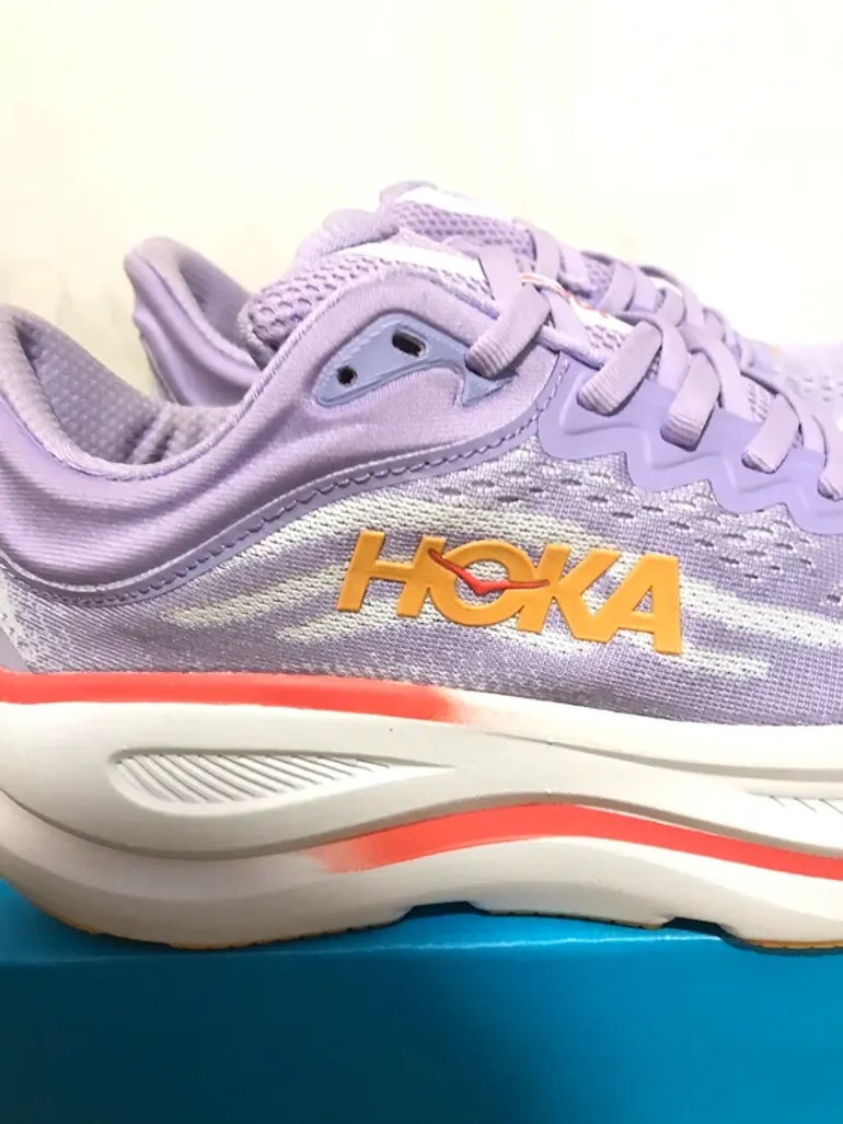 Used Hoka Running Shoes bike — image 2 of 11