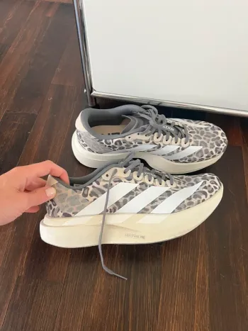 Used Adidas Adizero Evo SL bike — image 3 of 4