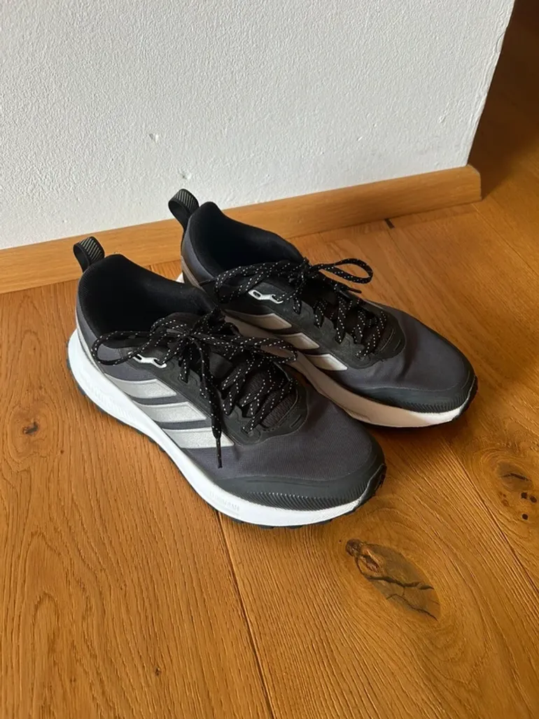 Used Adidas Runfalcon 5 TR bike — image 2 of 9