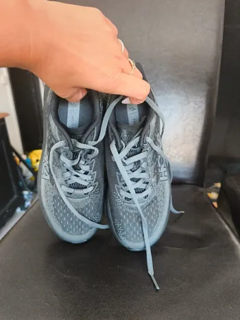 Used Hoka Running Shoes bike — image 3 of 3
