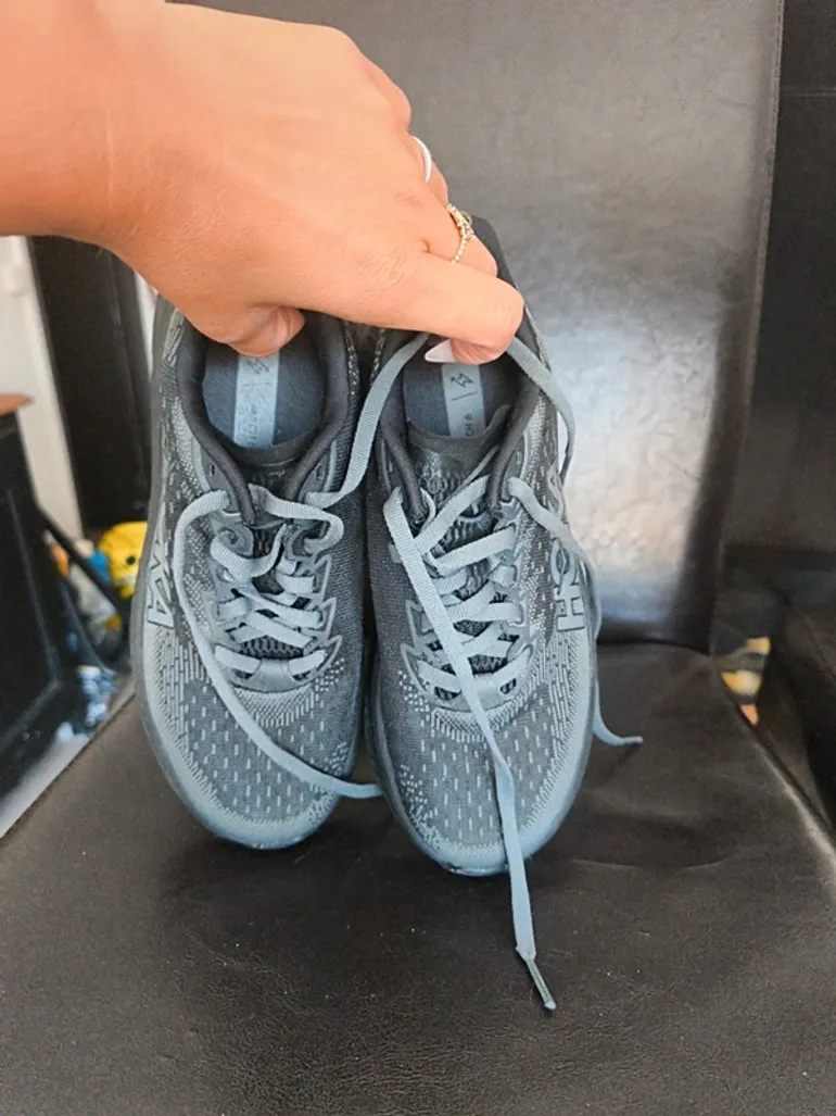 Used Hoka Running Shoes bike — image 3 of 3