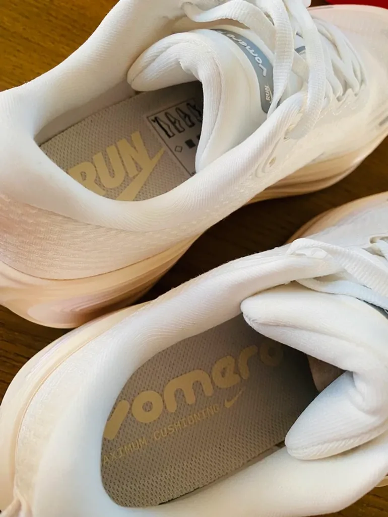 Used Nike Vomero Plus bike — image 4 of 6