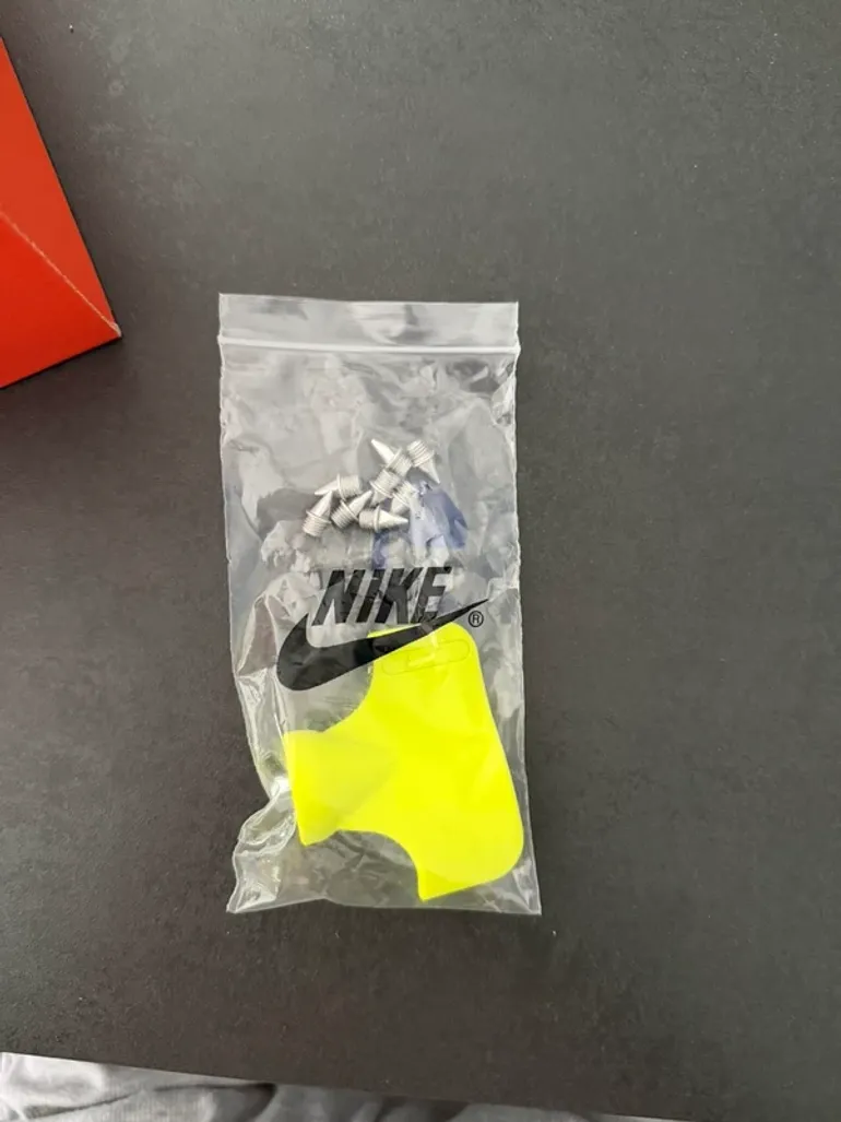 Used Nike Zoom Rival Distance bike — image 11 of 18