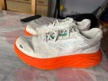 Used Salomon Baskets bike — image 1 of 12