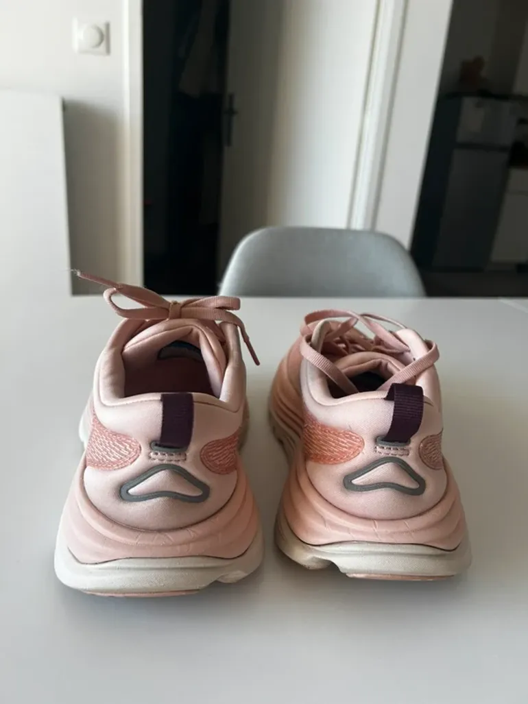 Used Hoka Gaviota 5 bike — image 3 of 5