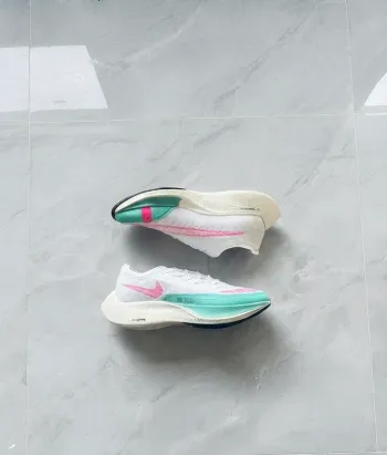 Použité Nike ZoomX Vaporfly NEXT% 2 Running Shoes