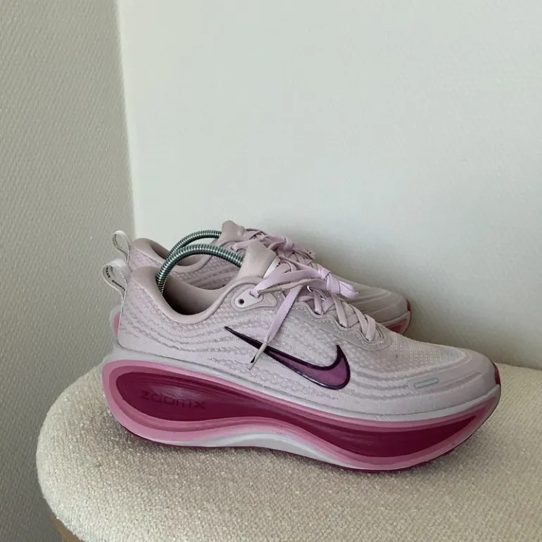 Used Nike Vomero bike — image 4 of 9