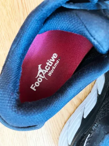 Used Hoka Laufschuhe bike — image 3 of 9