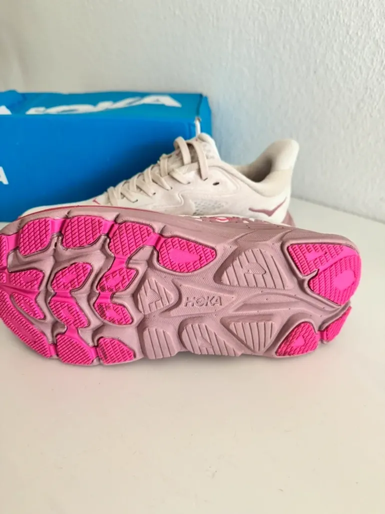 Used Hoka Clifton 10 bike — image 2 of 6